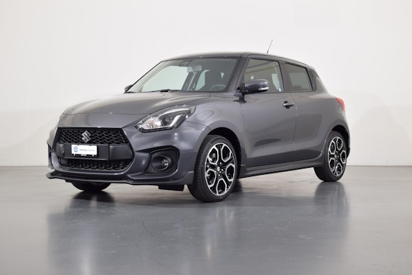 First vehicle image