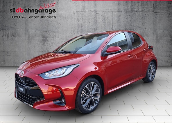 First vehicle image First vehicle image