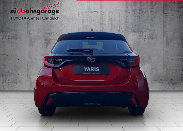 Vehicle image 13 Vehicle image 13