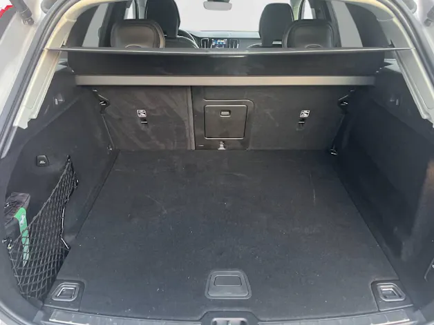VOLVO XC60 2.0 B5 MH Ultimate Bright AWD