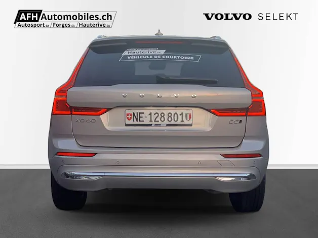 VOLVO XC60 2.0 B5 MH Ultimate Bright AWD