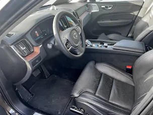 Volvo XC60 2.0 B5 MH Ultimate Dark AWD