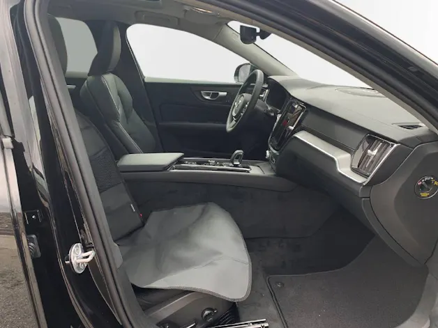 Volvo V60 Cross Country 2.0 B5 Ultim