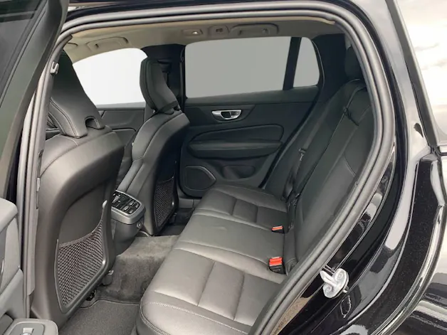 Volvo V60 Cross Country 2.0 B5 Ultim