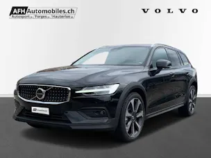 Volvo V60 Cross Country 2.0 B5 Ultim