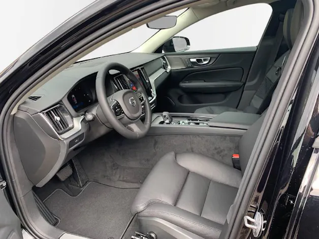 Volvo V60 Cross Country 2.0 B5 Ultim