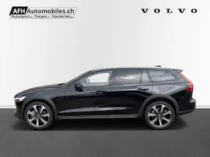 Volvo V60 Cross Country 2.0 B5 Ultim