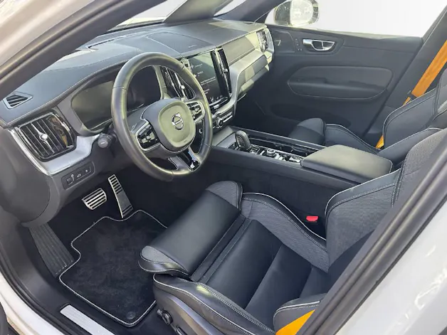 Volvo XC60 T8 eAWD Polestar