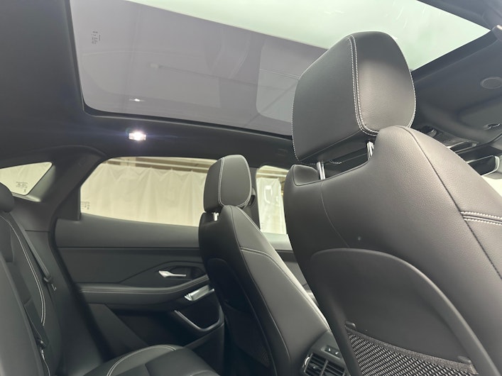 Vehicle image JAGUAR E-PACE