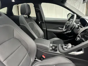 Jaguar E-Pace 1.5 T 300e R-Dynamic SE AWD