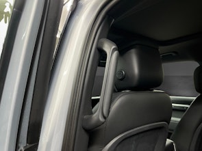 immagine del veicolo LAND ROVER Defender 130 3.0 D I6 300 X-Dynamic HSE