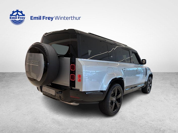 Vehicle image LAND ROVER DEFENDER