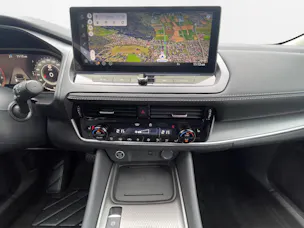 Nissan Qashqai 1.3 DIG-T 158 N-Connecta 4x4