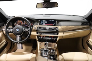 Vehicle image BMW 535i xDrive