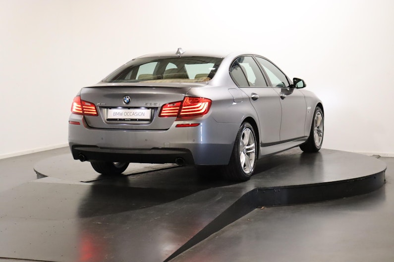 Vehicle image BMW 5 SERIES