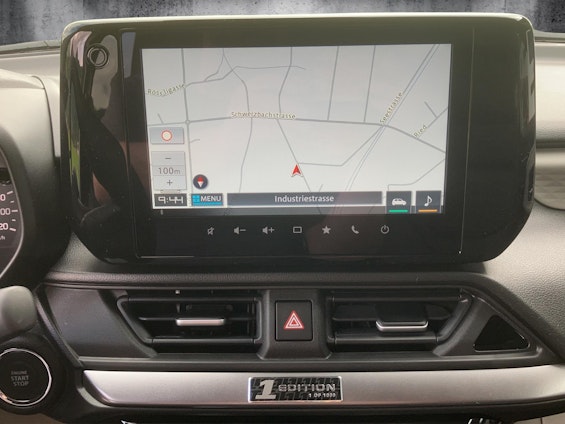 Vehicle image 13 Vehicle image 13