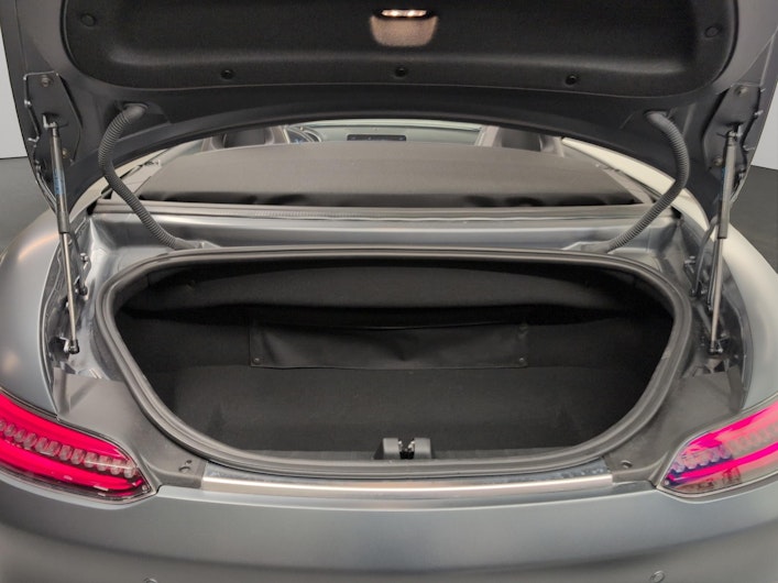 Vehicle image MERCEDES-BENZ GT