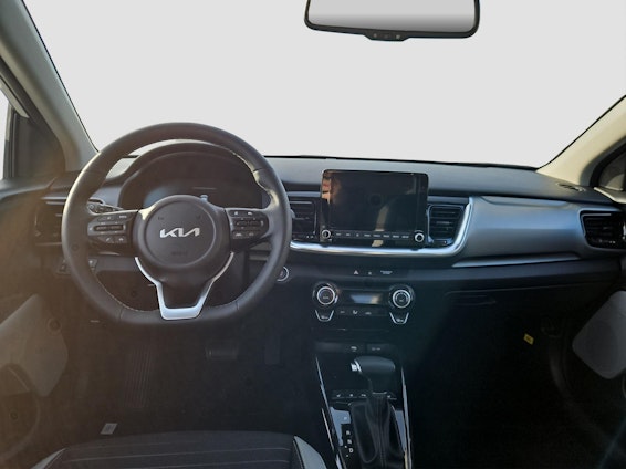 Vehicle image 6 Vehicle image 6