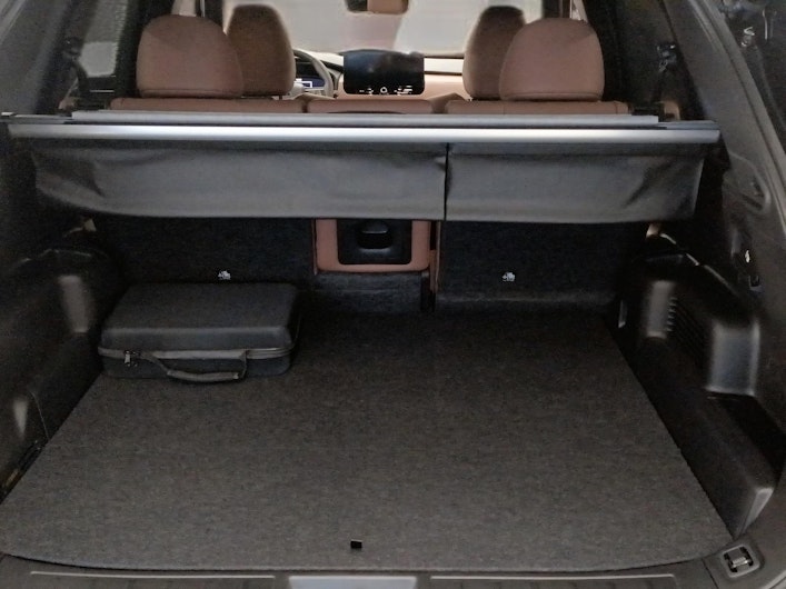 Vehicle image MITSUBISHI OUTLANDER