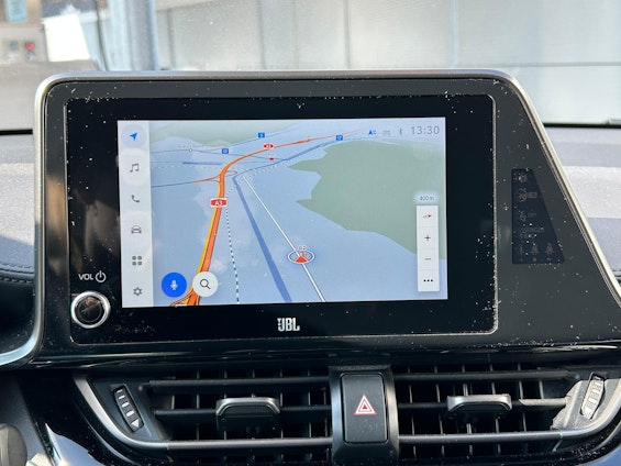 Vehicle image 11