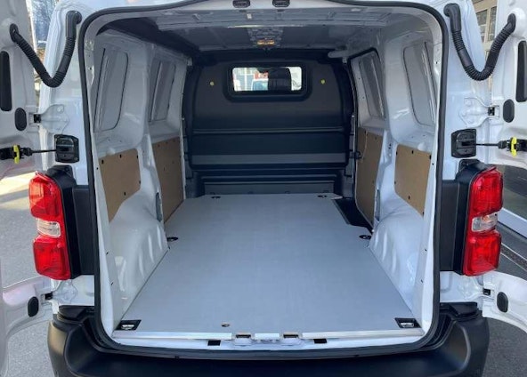 Vehicle image 11 Vehicle image 11