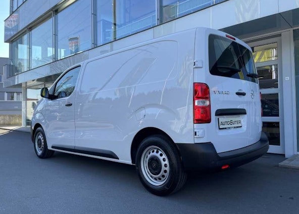 Vehicle image 3 Vehicle image 3