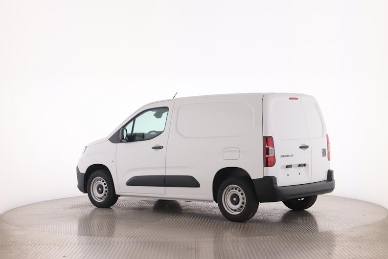 Vehicle image FIAT DOBLO