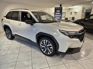 Subaru Forester Station 2.0i e-Boxer Luxury