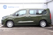 First vehicle image
