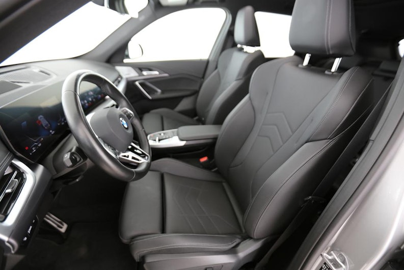 Vehicle image BMW X1