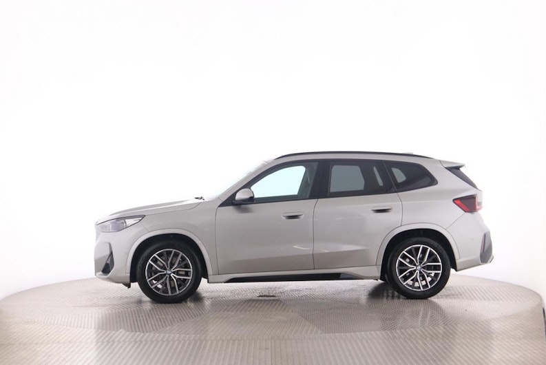 Vehicle image BMW X1