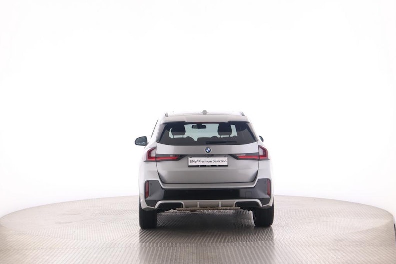 Vehicle image BMW X1