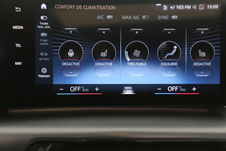 Vehicle image BMW X1