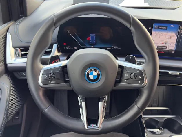 BMW 230e xDrive Active Tourer