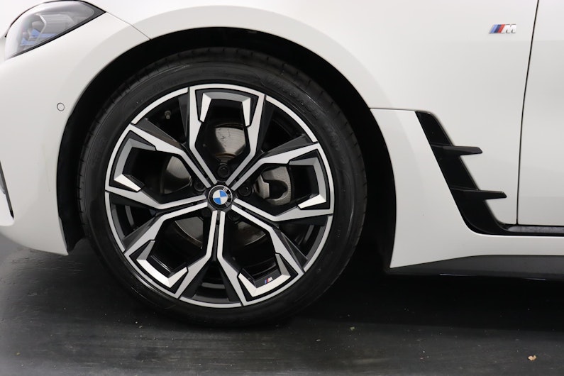 Vehicle image BMW 4 SERIES