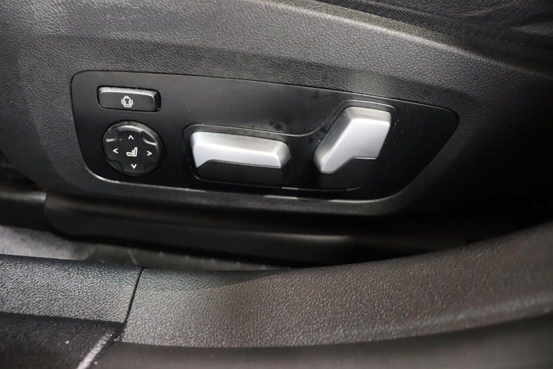 Vehicle image BMW 4 SERIES