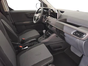 https://vehicle.imgix.net/3825789/29eff81f-9141-4719-b51a-e127f74ad3bc.jpg