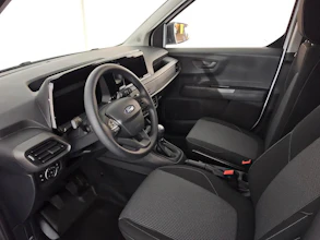 https://vehicle.imgix.net/3825789/bc157f13-c102-4e41-af7c-8698f879c01c.jpg