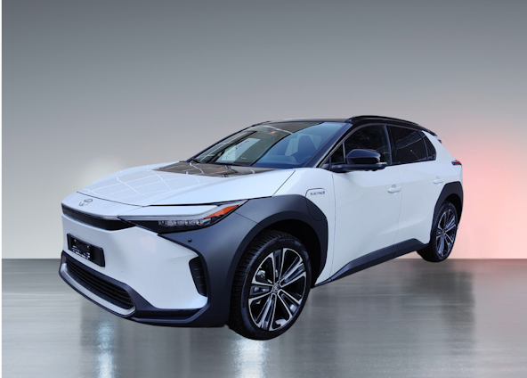 First vehicle image First vehicle image