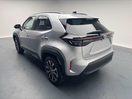 TOYOTA Yaris Cross 1.5 VVT-i HSD Trend AWD-i 3