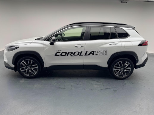 TOYOTA Corolla Cross 2.0 HSD Premium AWD-i 2