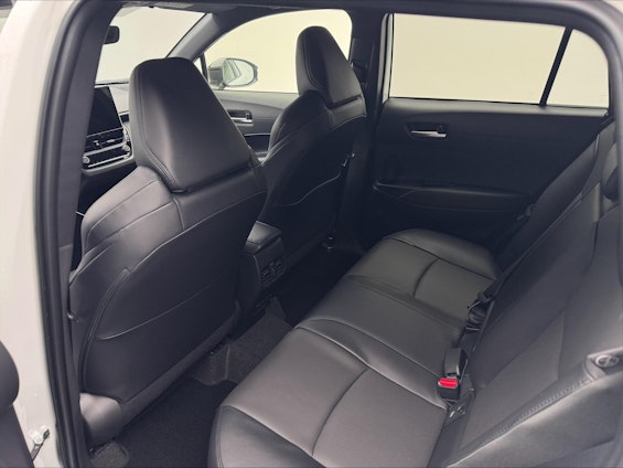 Vehicle image 6 Vehicle image 6