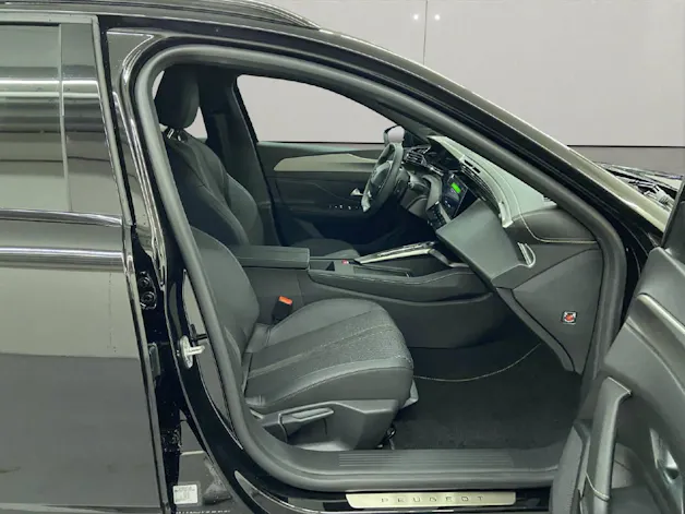 Peugeot 308 SW 1.2 Hybrid 136 GT