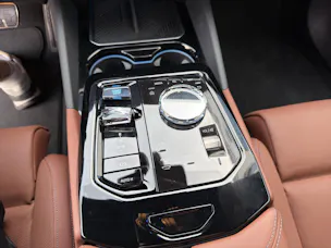BMW i5 M60 xDrive
