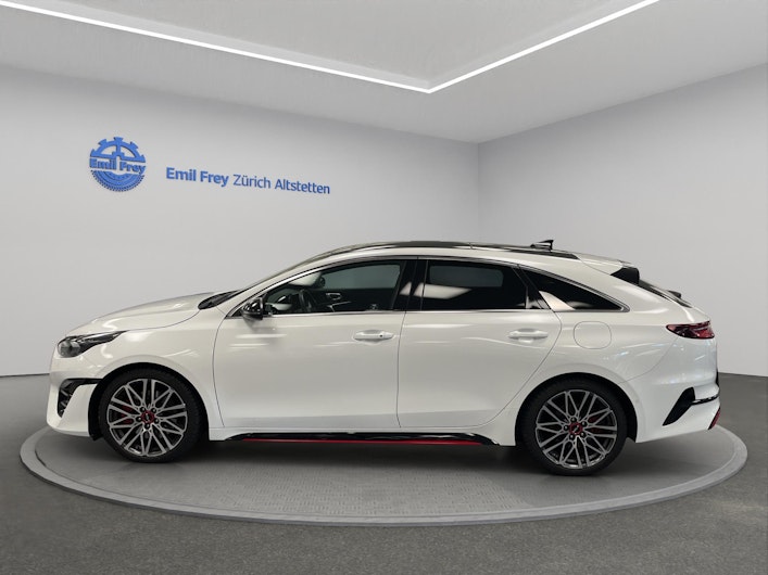 Vehicle image KIA CEED