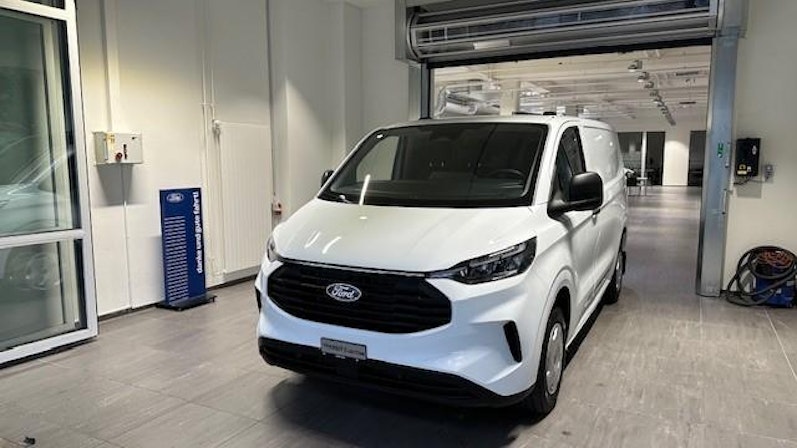 Vehicle image FORD TRANSIT CUSTOM