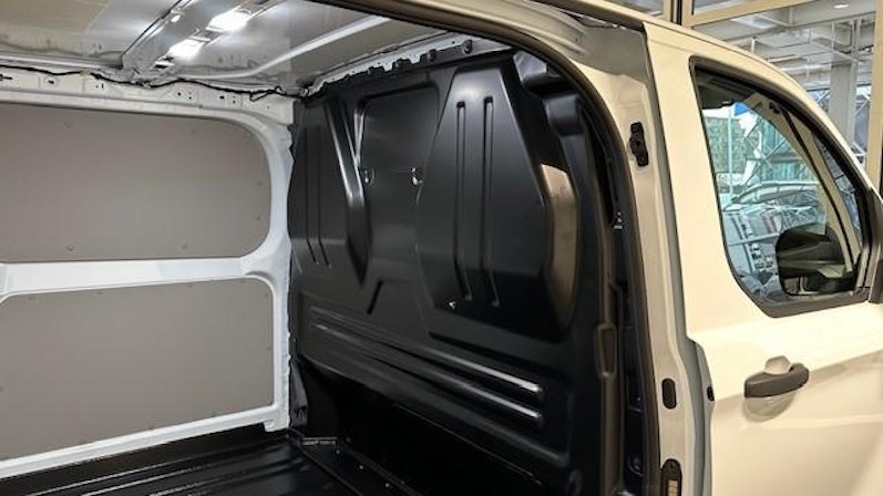 Vehicle image FORD TRANSIT CUSTOM