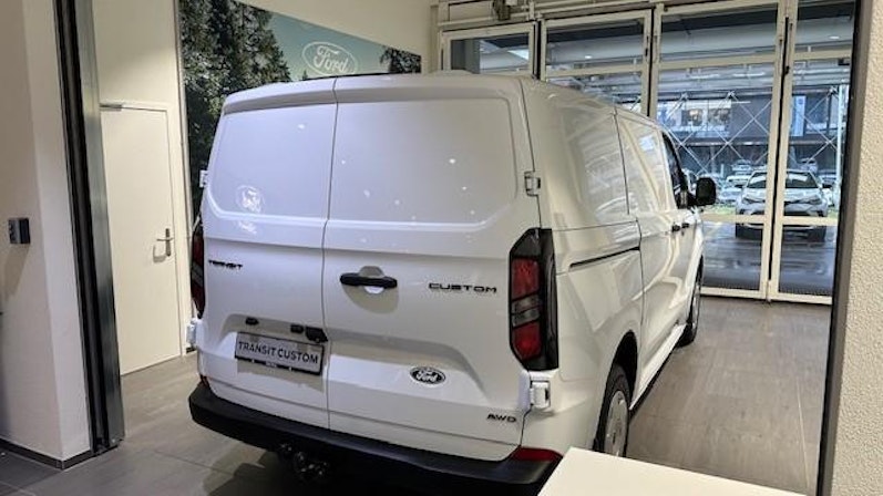 Vehicle image FORD TRANSIT CUSTOM