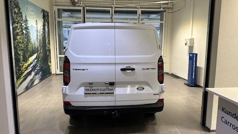 Vehicle image FORD TRANSIT CUSTOM