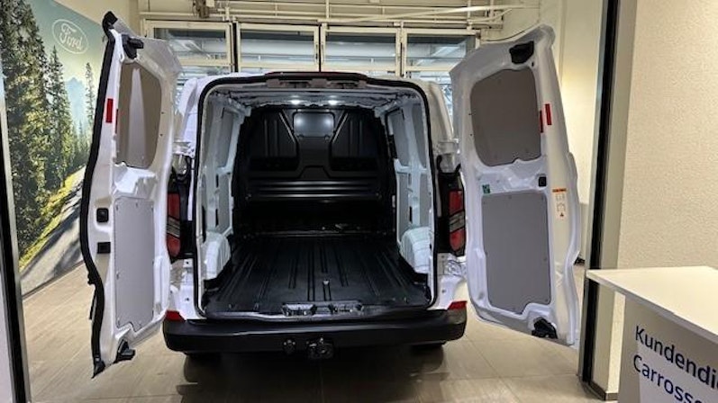 Vehicle image FORD TRANSIT CUSTOM